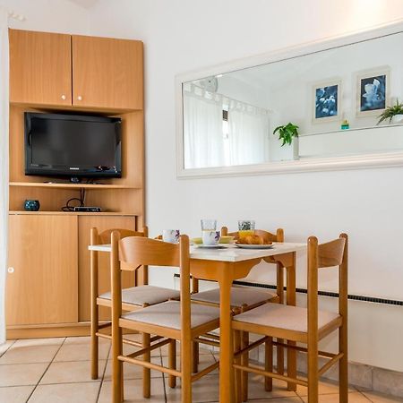 Apartmani Alic Σίμπενικ Εξωτερικό φωτογραφία