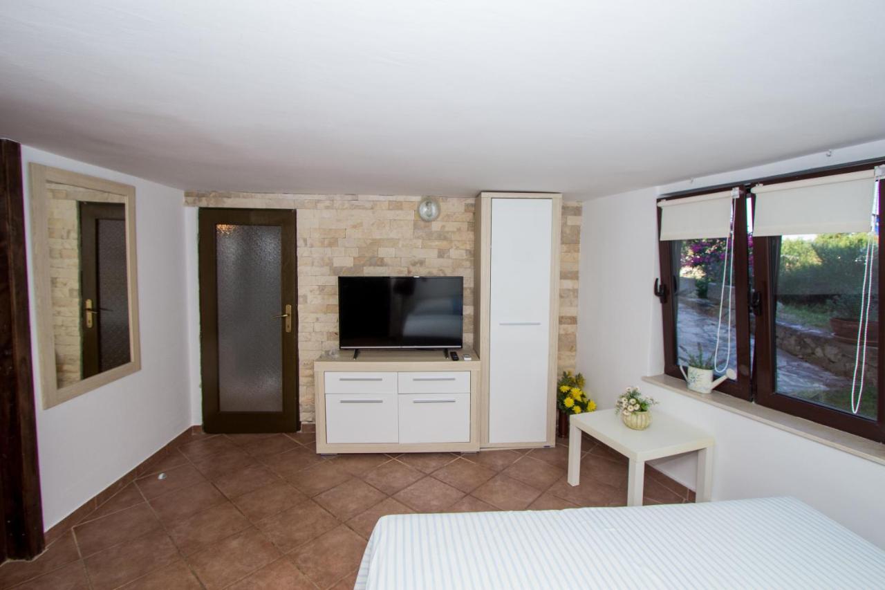 Apartmani Alic Σίμπενικ Εξωτερικό φωτογραφία