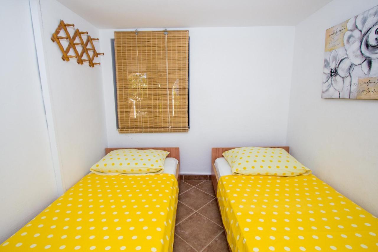 Apartmani Alic Σίμπενικ Εξωτερικό φωτογραφία