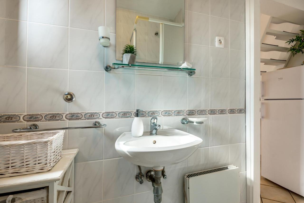 Apartmani Alic Σίμπενικ Εξωτερικό φωτογραφία