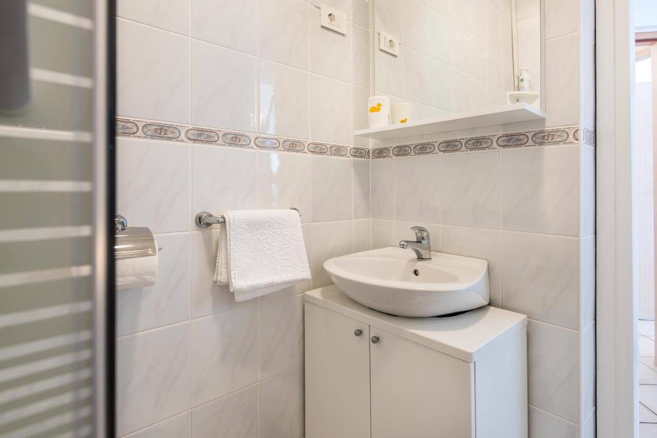 Apartmani Alic Σίμπενικ Εξωτερικό φωτογραφία