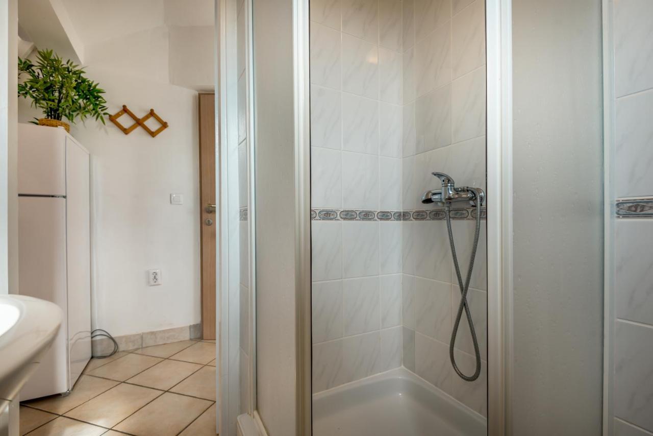 Apartmani Alic Σίμπενικ Εξωτερικό φωτογραφία